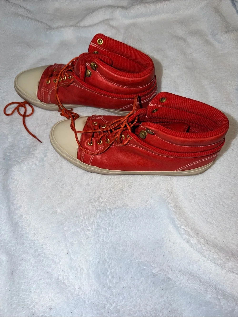 Reebok BOKS Red High-Top Sneakers – Women’s Size 8.5